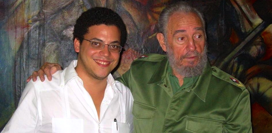 Temir Porras, former foreign-policy adviser to Hugo Chávez, released this image to celebrate the 88th birthday of Cuba's longtime totalitarian ruler Fidel Castro. (@temirporras)