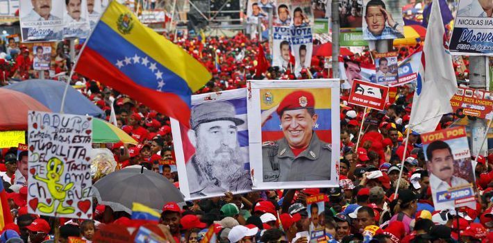 Hugo Chávez never hid his admiration for former Cuban ruler Fidel Castro, who expressed a desire to conquer the Venezuelan state in 1959. 