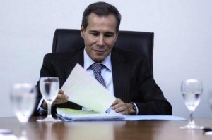 A three-judge panel confirmed the decision to dismiss Alberto Nisman's cover-up charges against President Kirchner.