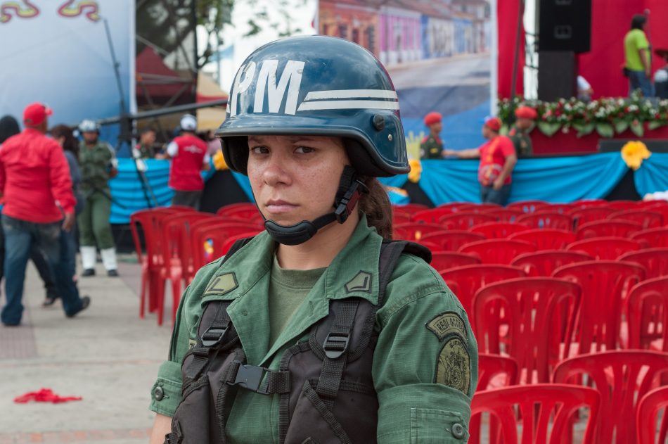 militares