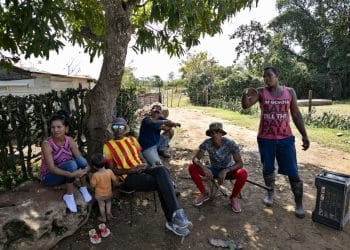El calvario en Cuba: sin comida ni dinero y con 10 horas de apagón