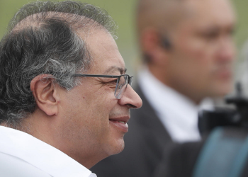Petro otra vez contra la prensa tras cuestionamientos a Laura Sarabia