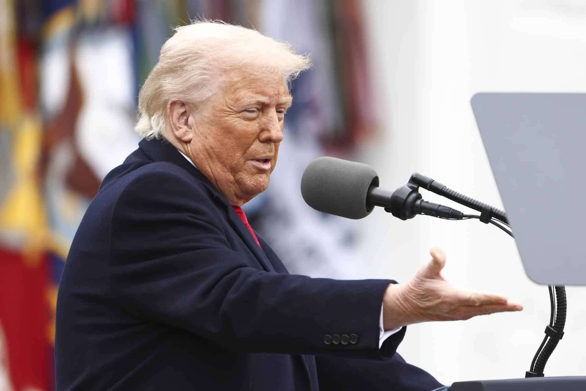 https://panampost.com/wp-content/uploads/2025/04/DONALD-TRUMP-ESTADOS-UNIDOS-PRESIDENTE-ARANCELES-EFE-.jpg