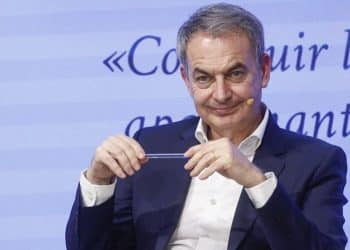 La triangulación del lobby con China que esconde el negocio de las hijas de Zapatero