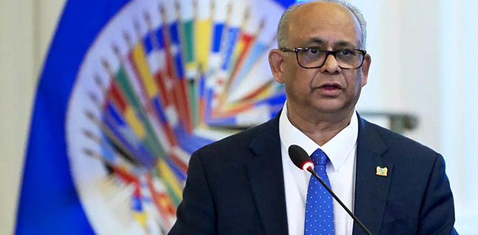 Albert-Ramdin-OEA-X