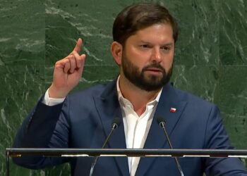 Boric usa discurso de género para nominar a Michelle Bachelet a la secretaría general de la ONU