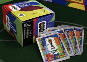 Nadie llena el álbum del mundial solo