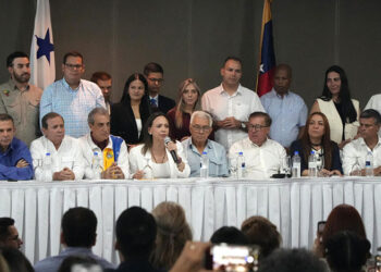 Oposición plantea negociación entre María Corina Machado y Delcy Rodríguez que conduzca a elecciones libres