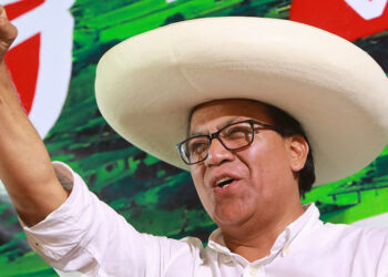 Síndrome de Hubris: Roberto Sánchez quiere «sacar a Perú de la órbita occidental»