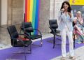 Locura total: 420.000 euros de los contribuyentes destinados a “salvar” a Siri y Alexa de la “violencia de género”