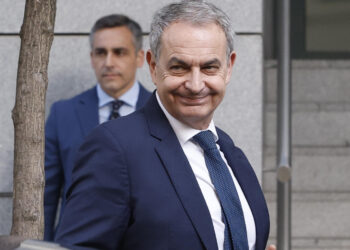 Zapatero cobró 200.000 euros para influenciar al gobierno de Bolivia