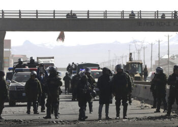 Cinco claves sobre el conflicto y estado de excepción contra bloqueos de vías en Bolivia