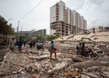 Más de 100 edificios colapsados en La Guaira, estado con mayor afectación por terremotos