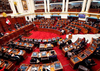 Síndrome de Hubris: el mediocre Congreso peruano