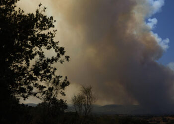 Emergencia nacional por fusión y expansión de devastadores incendios en Madrid