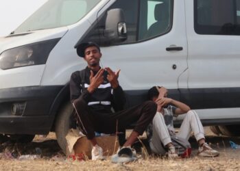 Migrantes que rechazan regresar a Marruecos se esconden en las montañas de Ceuta