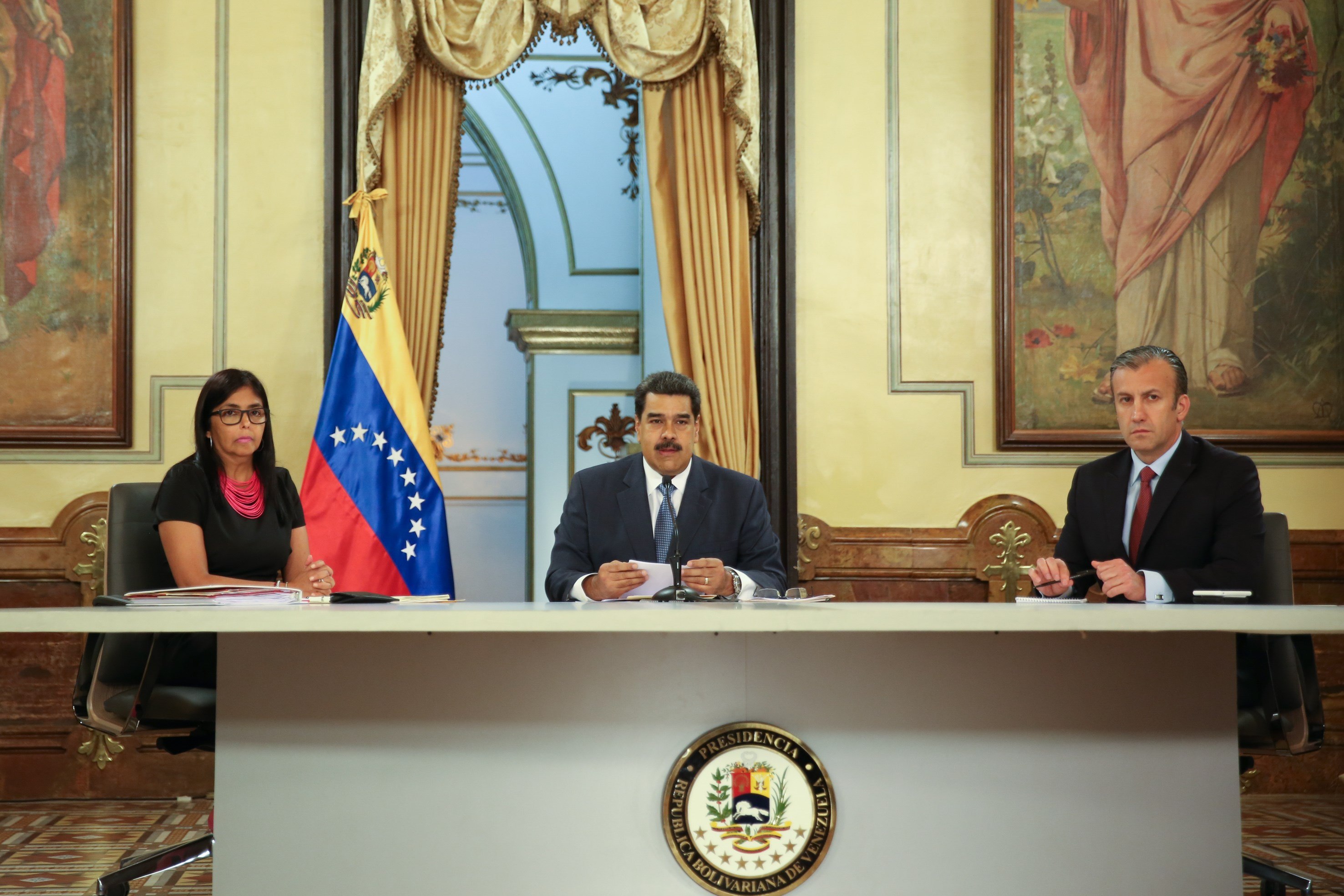 Maduro Recontrarevuelta