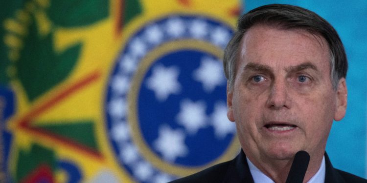 Bolsonaro se reunirá con brasileños y abrirá este sábado un consulado en Florida
