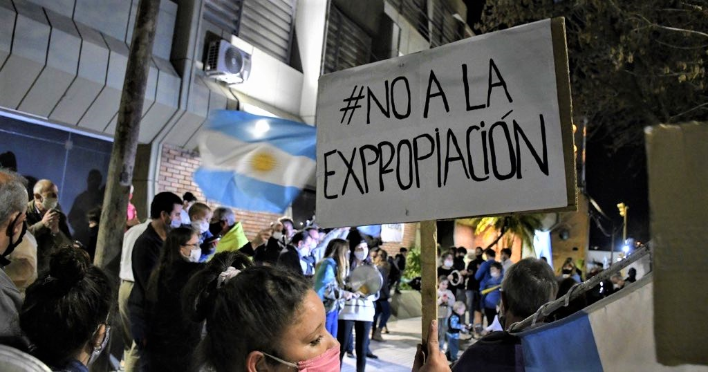 Expropiación Alberto Fernández, Argentinos rechazan expropiación