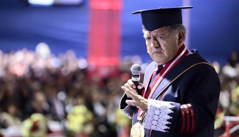 Candidato en Perú financia su campaña con fondos universitarios