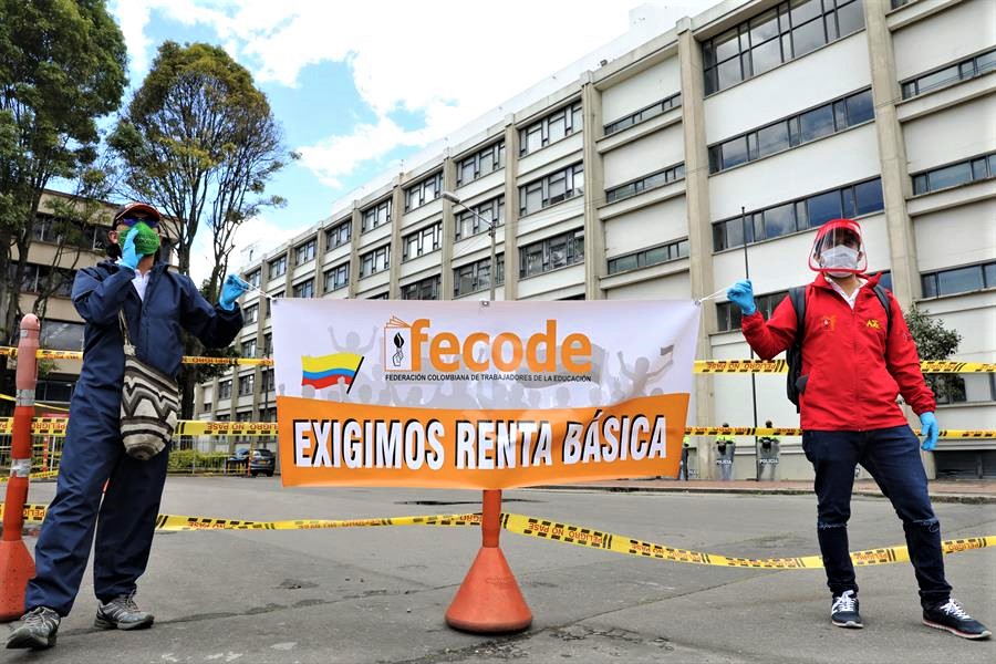 Ofensivas democracia, Estado derecho