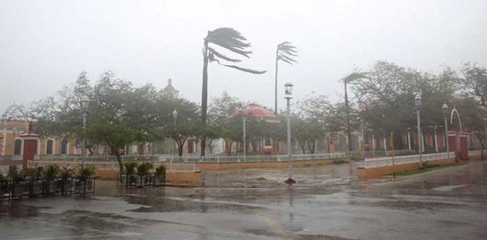Huracán Irma ya llegó a Cuba