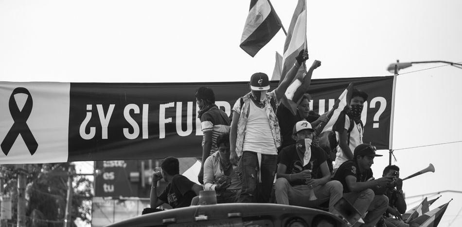 Inestabilidad política desploma economía nicaragüense