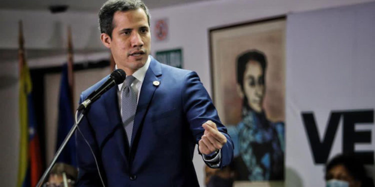 Guaidó va a primarias y quiere para enfrentar al "usurpador" que no logró cesar en cuatro años