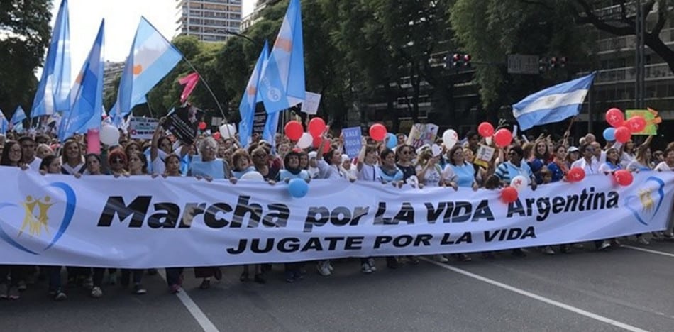 Médico gineco-obstetra habla del terror detrás del aborto: PanAm Podcast