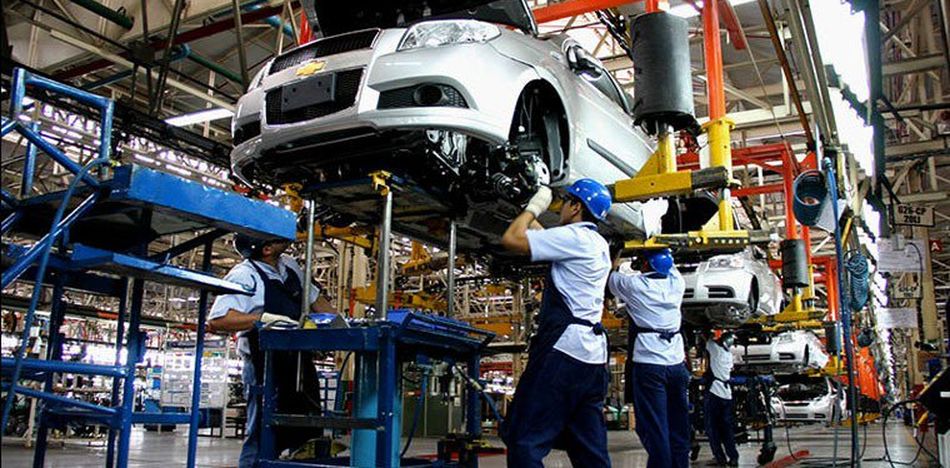 General Motors Venezuela despidió a 2.700 trabajadores por SMS tras confiscación de planta