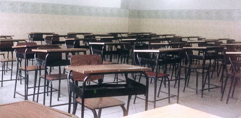 Sindicatos de maestros paralizan la educación en Uruguay