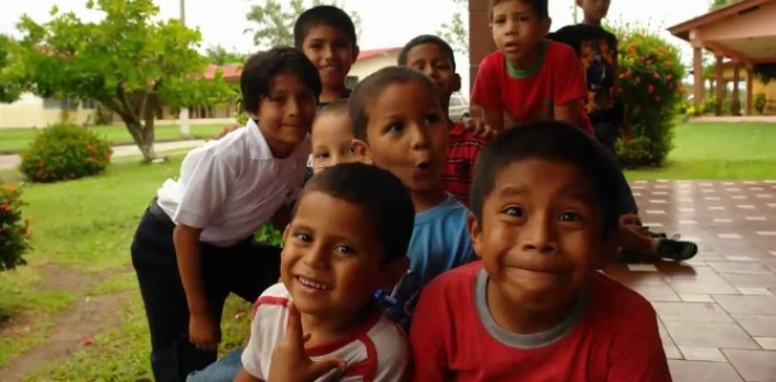 niños peruanos