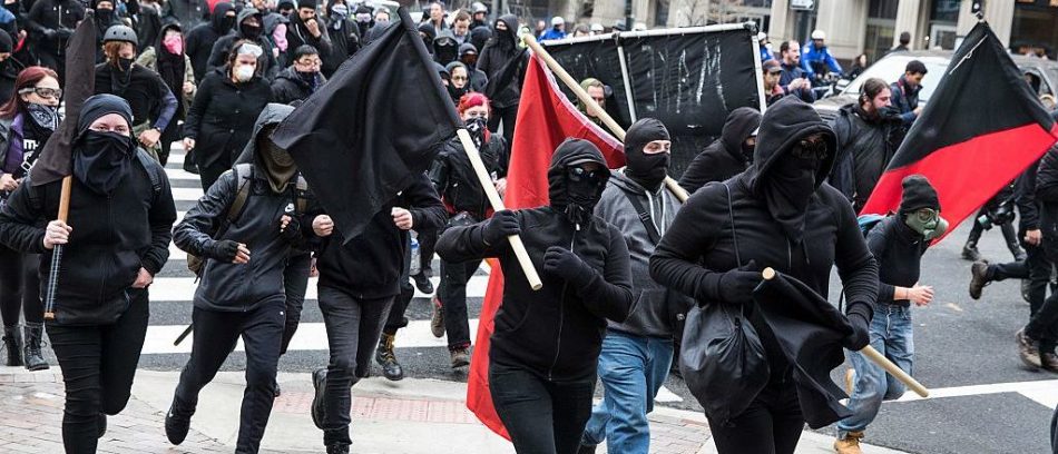 Según varios medios, Antifa estaría planeando una "destrucción selectiva" y una "acción directa" para los próximos días. (Archivo)