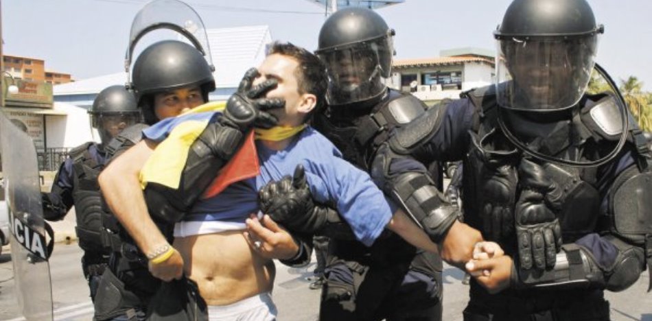 Recrudece la represión en Venezuela: régimen cerró 2016 con 2.732 arrestos políticos