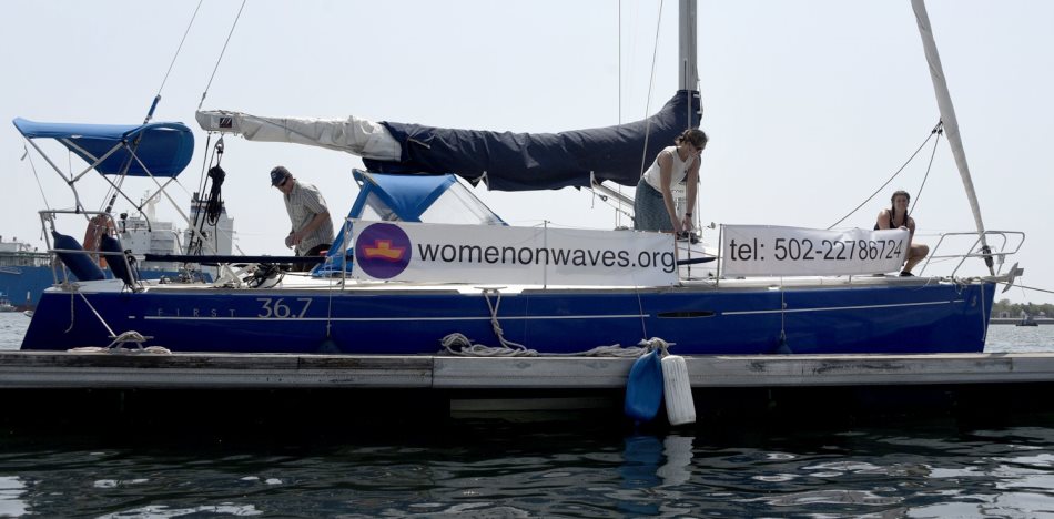Guatemala apresa barco de ONG holandesa que practica aborto en aguas internacionales