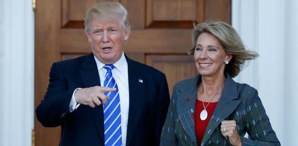 Betsy DeVos como Secretaria de educación