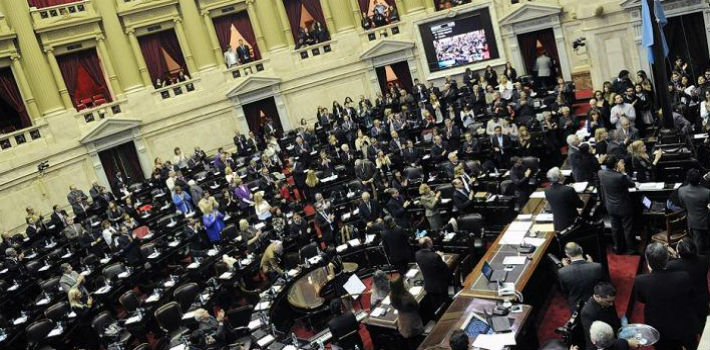 Kirchnerismo no logró convocatoria para aprobar ley antidespidos