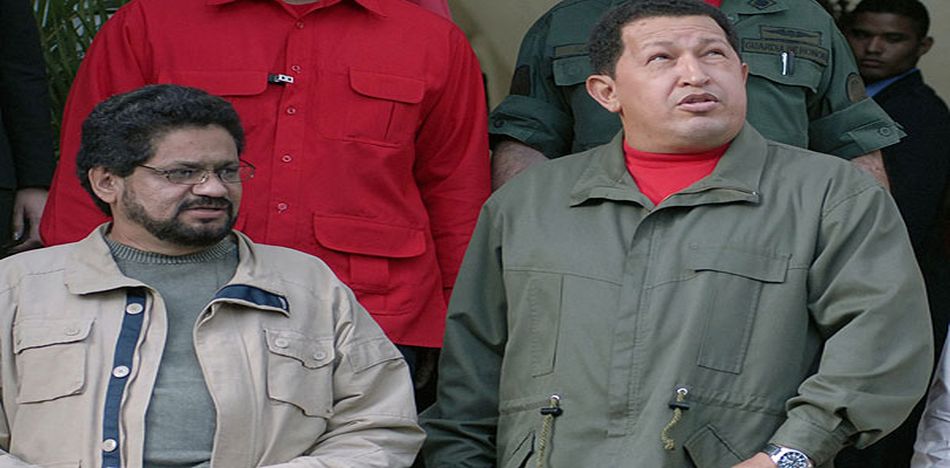 Respaldo de Hugo Chávez a las FARC convirtió a Venezuela en un narcoestado: informe estadounidense