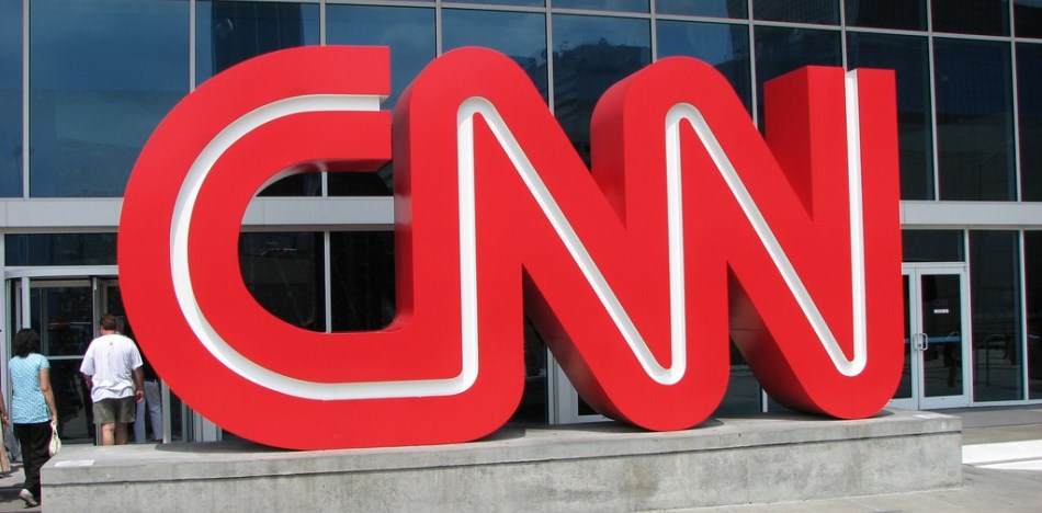 Periodistas y líderes del mundo se solidarizan con CNN tras censura de Maduro