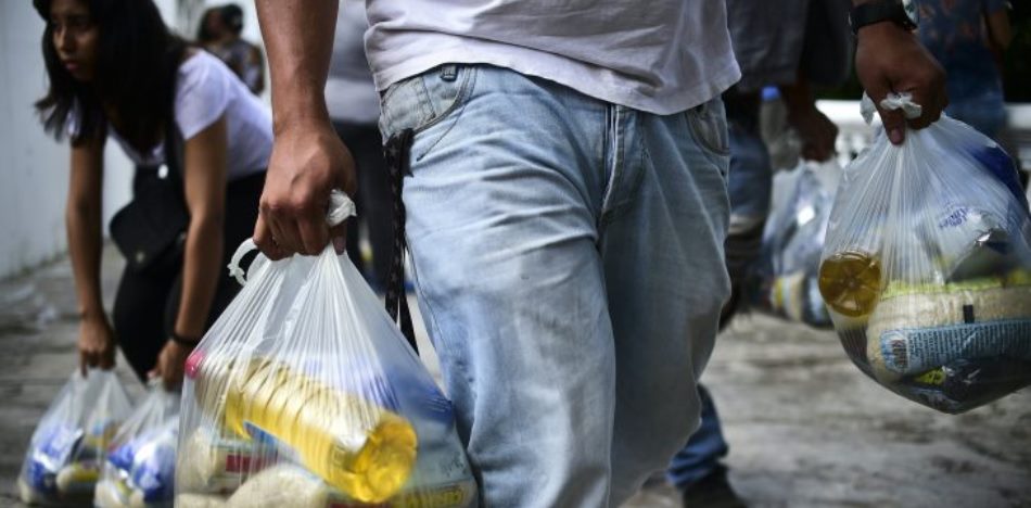 Roban comida