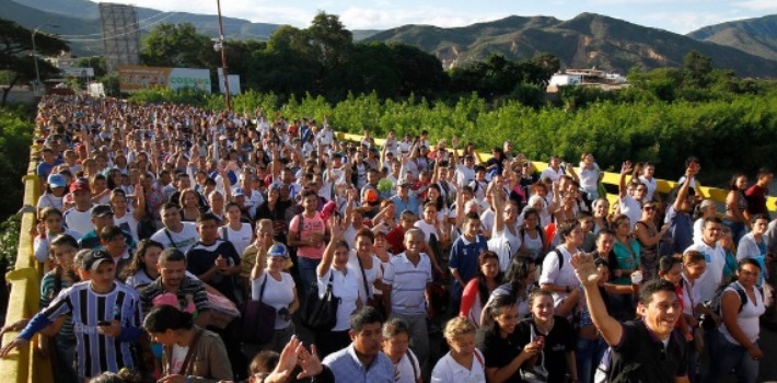 Histórico cruce de venezolanos a Colombia desnudó crisis que Maduro niega