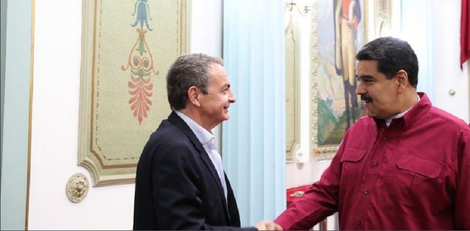 Chavismo y oposición viajan a Dominicana para «reunión preparatoria» de cuarto diálogo
