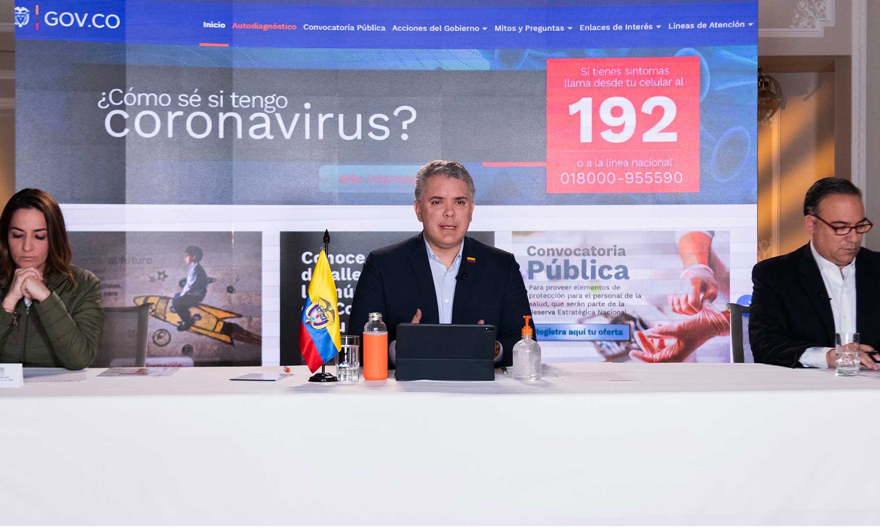 Pandemia Colombia, Aprobación Iván Duque
