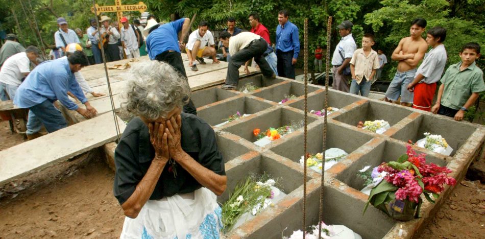 Más de 200.000 salvadoreños huyeron de sus hogares por la violencia en 2016