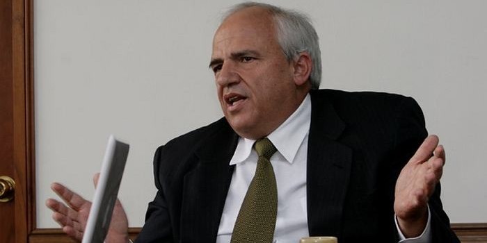 Bill Clinton acusa a Ernesto Samper de recibir dinero del narcotráfico
