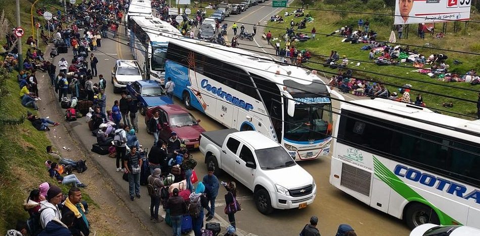 Temor a un éxodo más masivo frena endurecimiento de sanciones contra Maduro