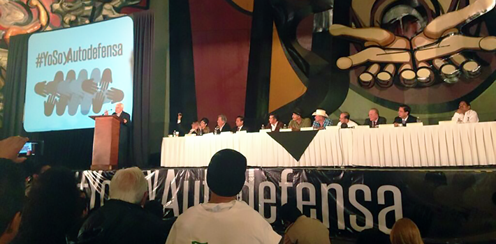 México: Grupos de autodefensa hacen un llamado a la lucha contra el crimen organizado
