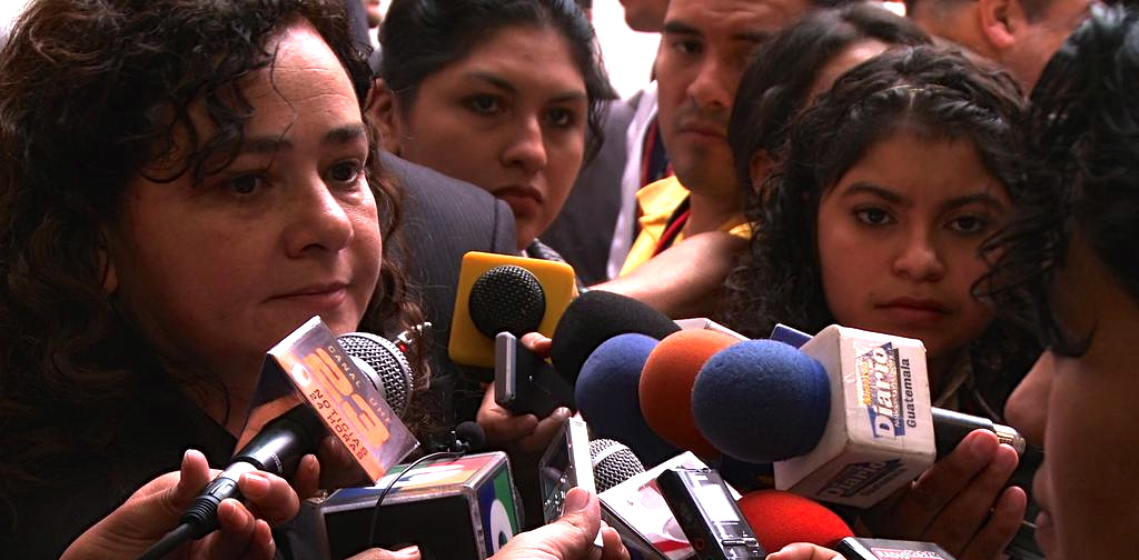 En defensa de Claudia Paz y Paz