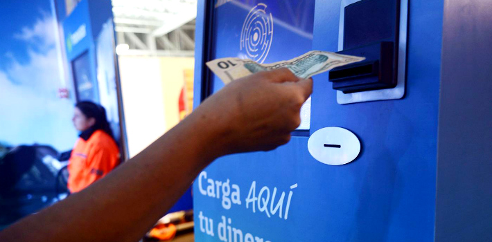 Obligan a banca ecuatoriana a adoptar moneda electrónica estatal