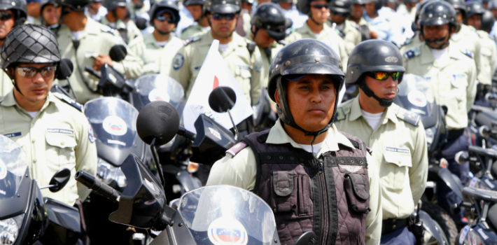 Venezuelan Police Murdered at Record Levels, for Their Firearms